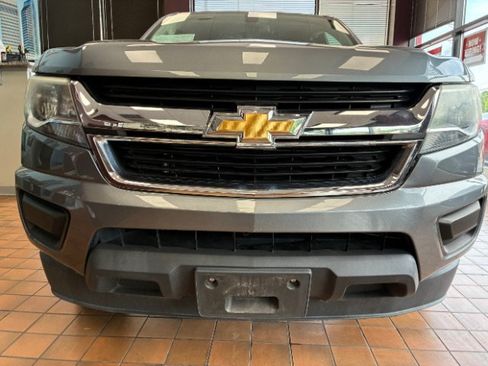 Used 2019 Chevrolet Colorado W/T RWD image 4