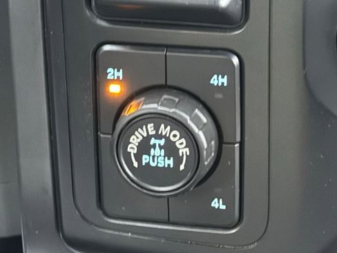 Used 2021 Ford F150 XLT w/ Equipment Group 301A Mid AWD/4WD image 4