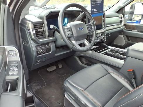 Certified 2024 Ford F250 Lariat w/ Lariat Ultimate Package AWD/4WD image 19