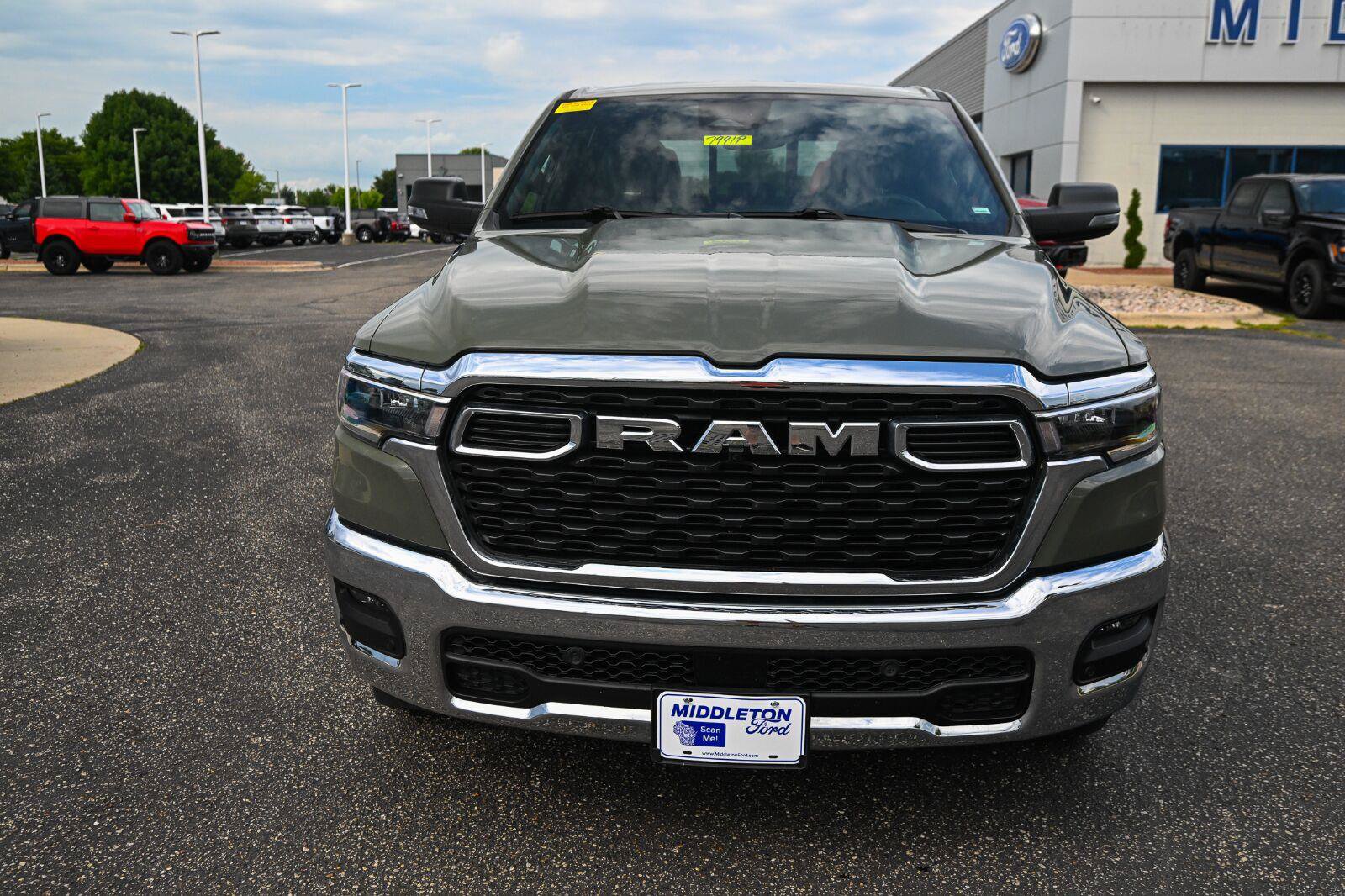 Used 2026 RAM 1500 Big Horn AWD/4WD image 10