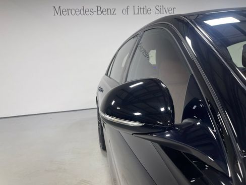 Used 2023 Mercedes-Benz S 580 4MATIC Sedan image 12
