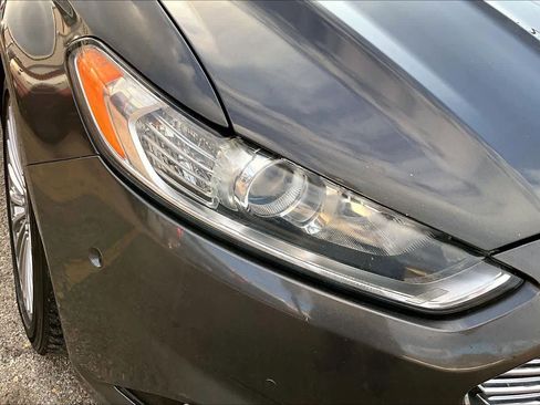 Used 2015 Ford Fusion Titanium image 26