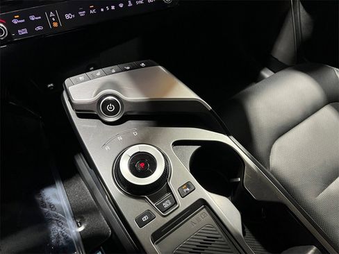 Used 2022 Kia EV6 Wind w/ Wind Technology Package image 34