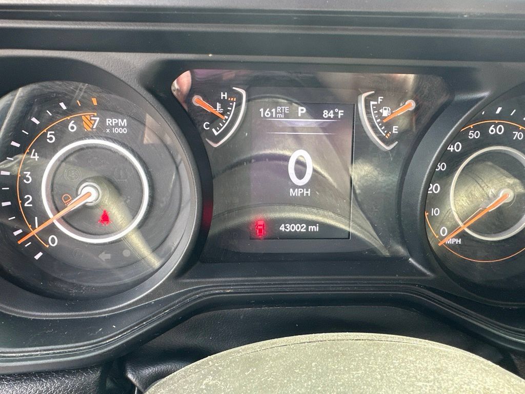 Used 2024 Jeep Gladiator Sport AWD/4WD image 10