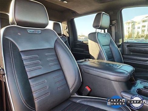 Used 2024 GMC Sierra 2500 AT4X image 32
