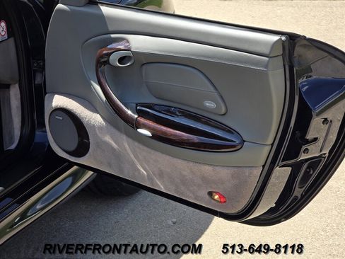 Used 2004 Porsche 911 Carrera RWD image 24
