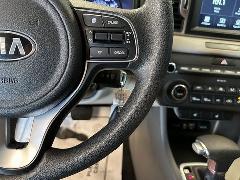 Used 2019 Kia Sportage LX w/ LX Popular Package AWD/4WD image 12