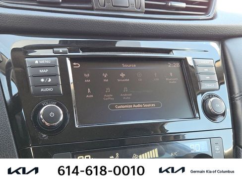 Used 2020 Nissan Rogue SL FWD image 24