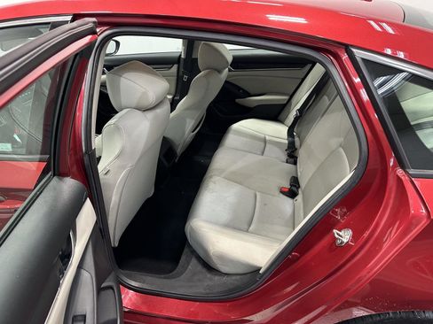 Used 2019 Honda Accord LX image 22