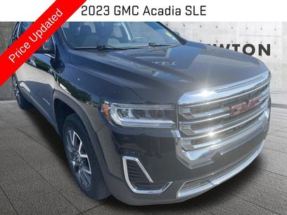 Used 2023 GMC Acadia SLE