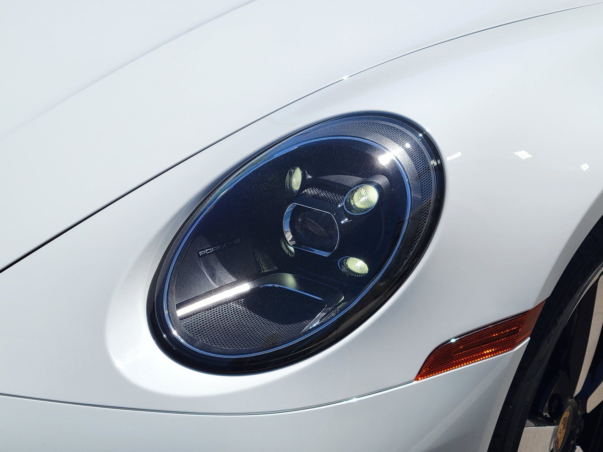 Certified 2022 Porsche 911 Carrera RWD image 33