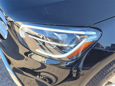 Used 2020 Mercedes-Benz GLC 300 image 9