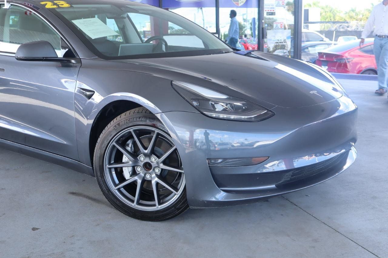 Used 2023 Tesla Model 3 Standard Range RWD image 2