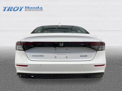 New 2026 Honda Accord EX-L image 4