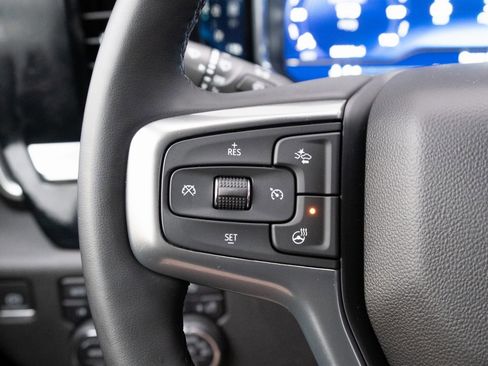 Used 2023 Chevrolet Silverado 1500 RST image 6