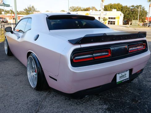 Used 2020 Dodge Challenger R/T w/ Blacktop Package image 10