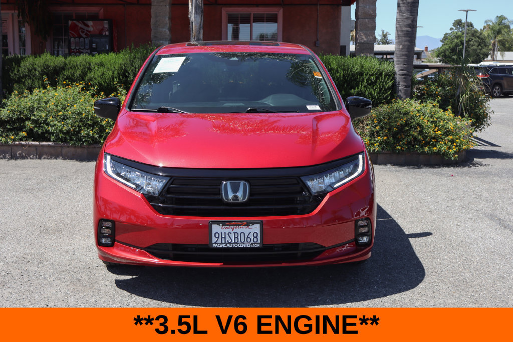 Used 2023 Honda Odyssey Sport image 3