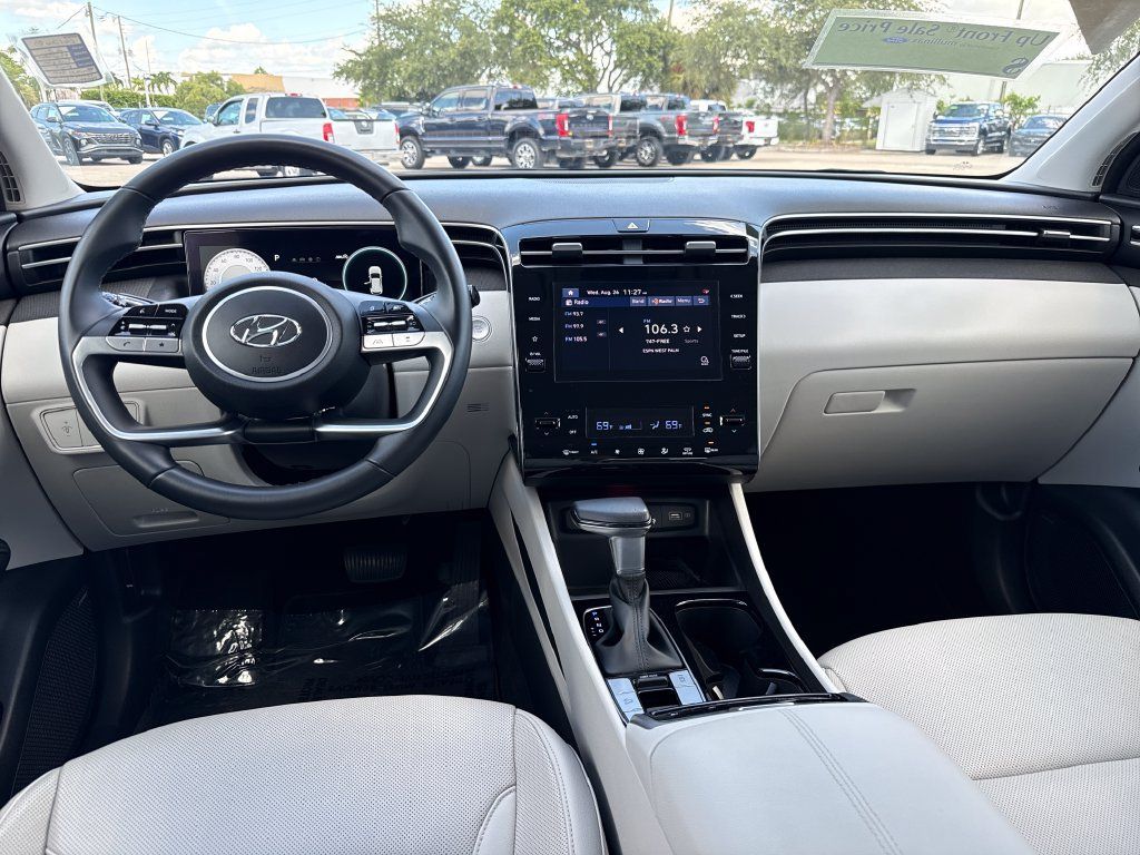Used 2022 Hyundai Tucson SEL w/ Convenience + Premium Package FWD image 5