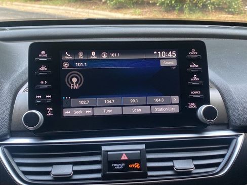 Used 2020 Honda Accord Sport image 24