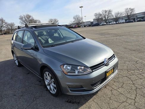 Used 2016 Volkswagen Golf Limited Edition image 64