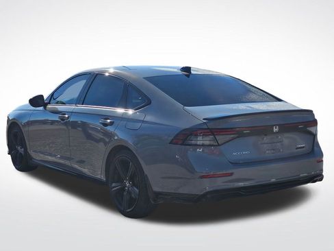 Used 2024 Honda Accord Sport image 7