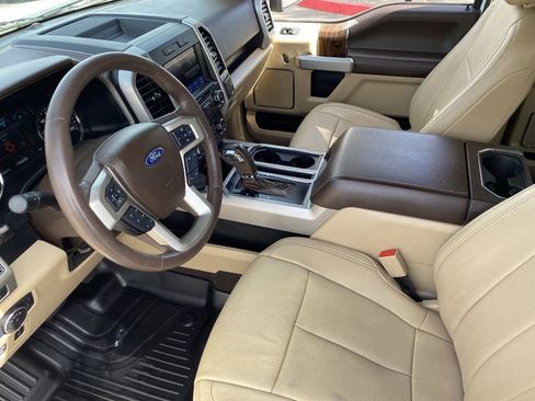 Used 2019 Ford F150 Lariat w/ Equipment Group 501A Mid image 17