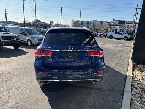 Certified 2018 Mercedes-Benz GLC 300 4MATIC image 7