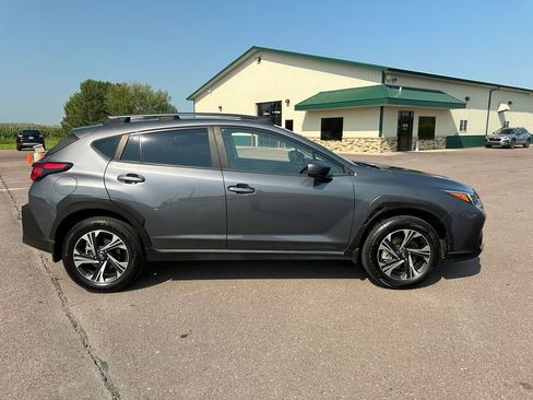 Used 2024 Subaru Crosstrek 2.0i Premium AWD/4WD image 34
