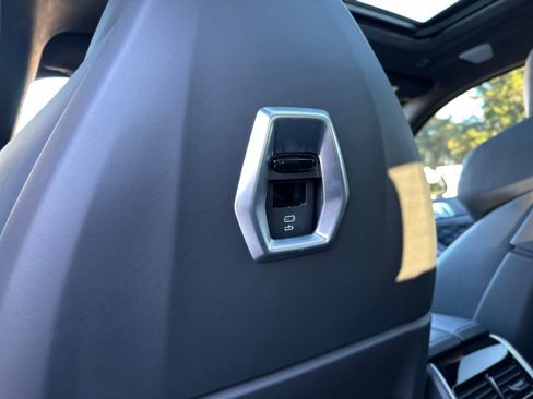 Used 2025 BMW X6 M Competition w/ Executive Package image 76