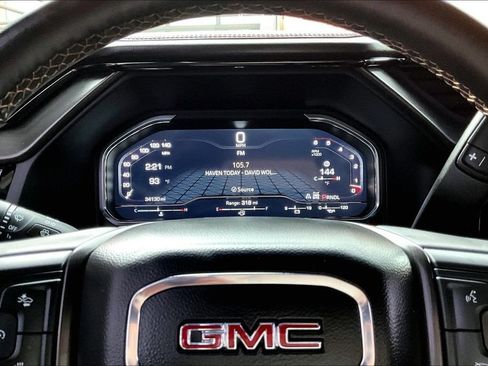 Used 2025 GMC Sierra 2500 AT4 AWD/4WD image 29