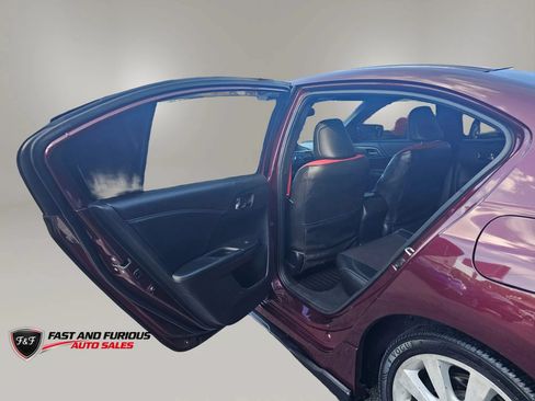 Used 2016 Honda Accord Sport image 10
