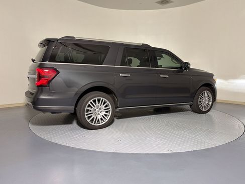 Used 2023 Ford Expedition Max Limited AWD/4WD image 9