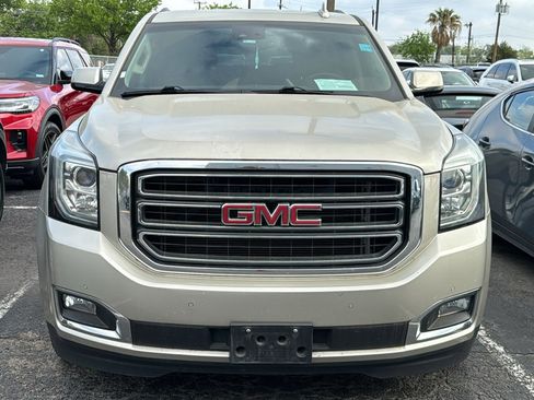 Used 2016 GMC Yukon XL SLT w/ Open Road Package image 3