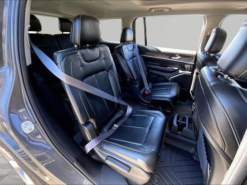 Used 2021 Jeep Grand Cherokee L Limited image 17