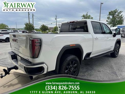 Used 2025 GMC Sierra 2500 AT4 w/ AT4 Premium Plus Package AWD/4WD image 6