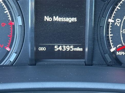 Used 2022 Toyota 4Runner SR5 Premium image 41