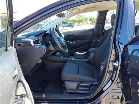 Used 2023 Toyota Corolla LE image 12