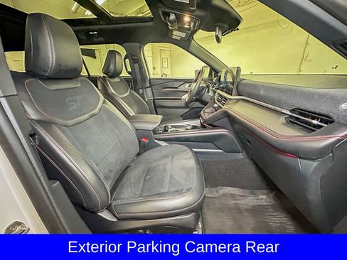 Certified 2025 Ford Explorer ST AWD/4WD image 6