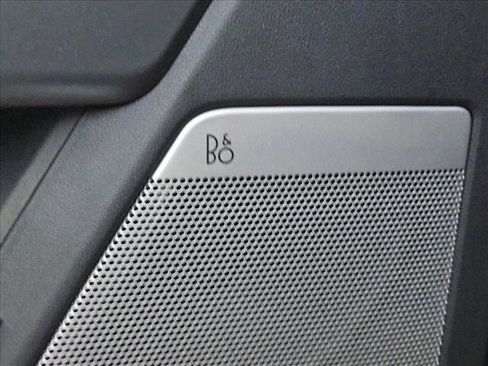 Certified 2023 Ford F150 Lariat w/ Trailer Tow Package image 11