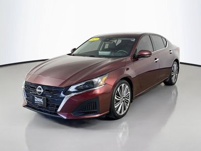 Used 2023 Nissan Altima 2.5 SL