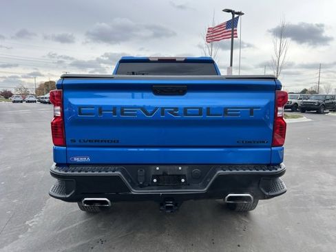 Used 2022 Chevrolet Silverado 1500 Custom Trail Boss w/ LPO, Dark Essentials Package image 6