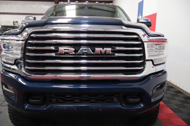 Used 2022 RAM 3500 Limited AWD/4WD image 26