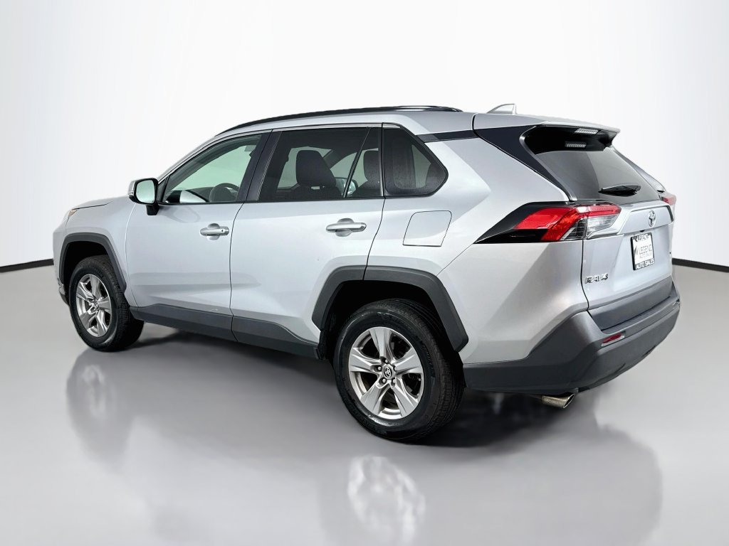Used 2025 Toyota RAV4 XLE w/ Convenience Package AWD/4WD image 9