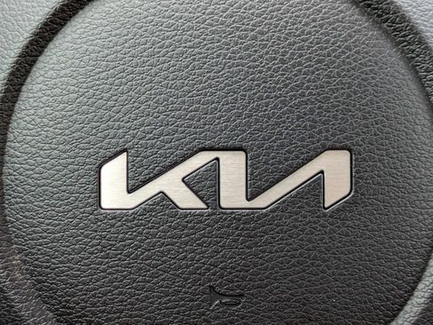 Certified 2023 Kia Soul LX w/ Option Group 015 FWD image 32
