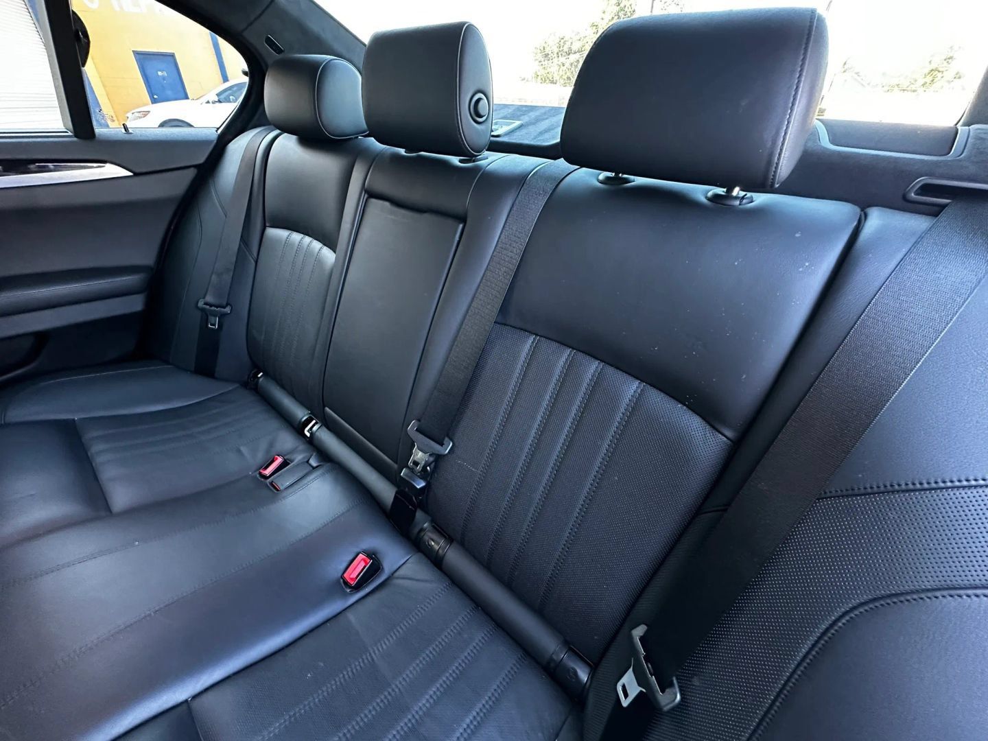 Used 2014 BMW M5 RWD image 23