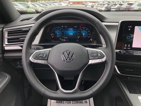 New 2026 Volkswagen Atlas Cross Sport SE AWD/4WD image 17