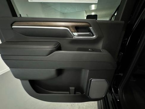New 2026 Chevrolet Silverado 2500 High Country w/ Technology Package AWD/4WD image 8
