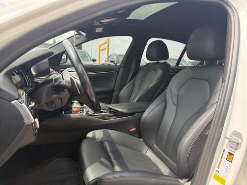 Used 2019 BMW 530i image 6