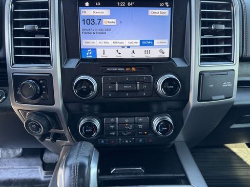 Used 2019 Ford F150 Platinum w/ Equipment Group 701A Luxury image 18