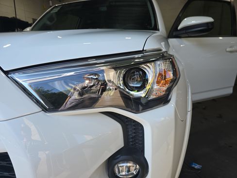 Used 2022 Toyota 4Runner SR5 RWD image 29